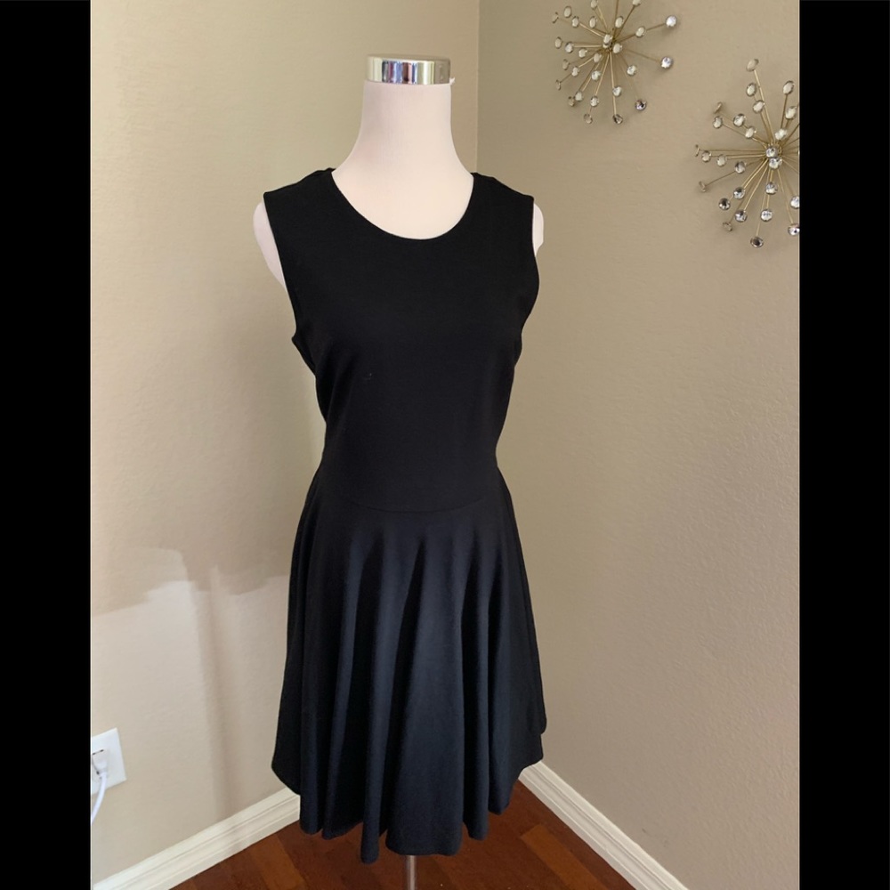 🔥🔥🔥- Boston proper skater travel dress M
